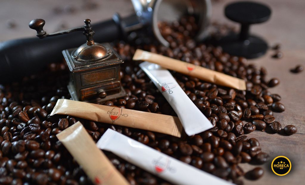 Duguljasti šećerići najčešće se služe na tacnici uz šoljicu kafe